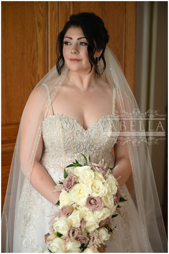 bride holding her bouquet at the Palace at Somerset Park